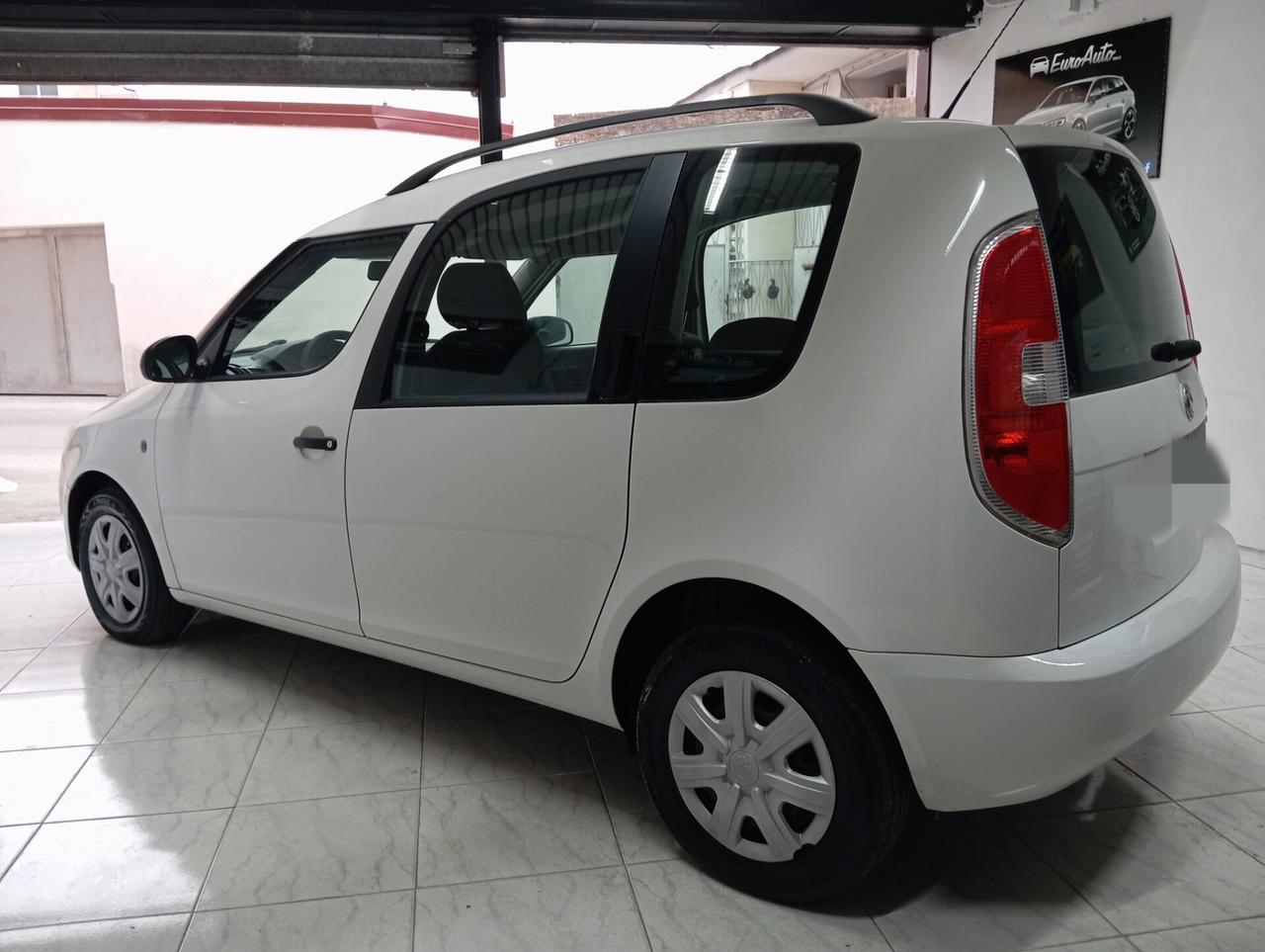 Skoda Roomster 1.2 benzina 70 CV CON GARANZIA