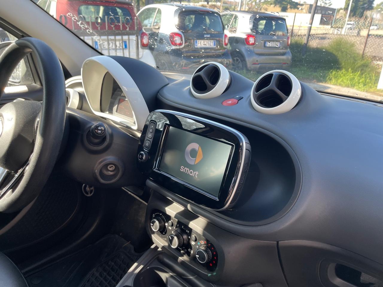 Smart ForFour 70 1.0 twinamic Prime impianto GPL