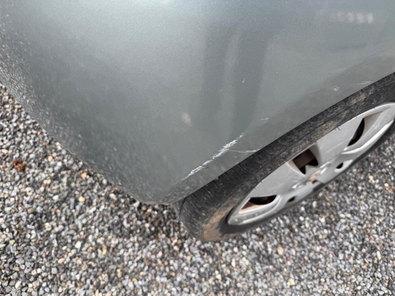 Toyota Yaris 1.0 5 porte Sol