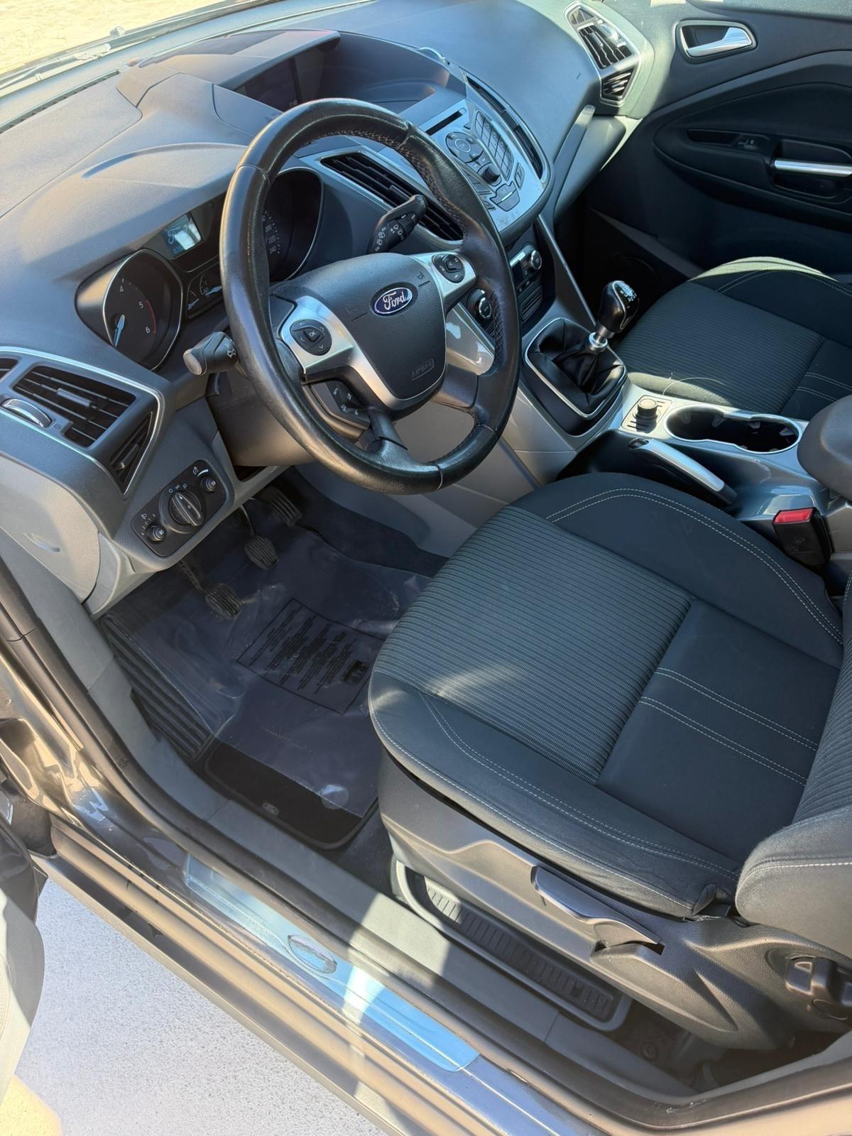 Ford C-Max 1.6 TDCi 115CV Titanium Business neopatentati