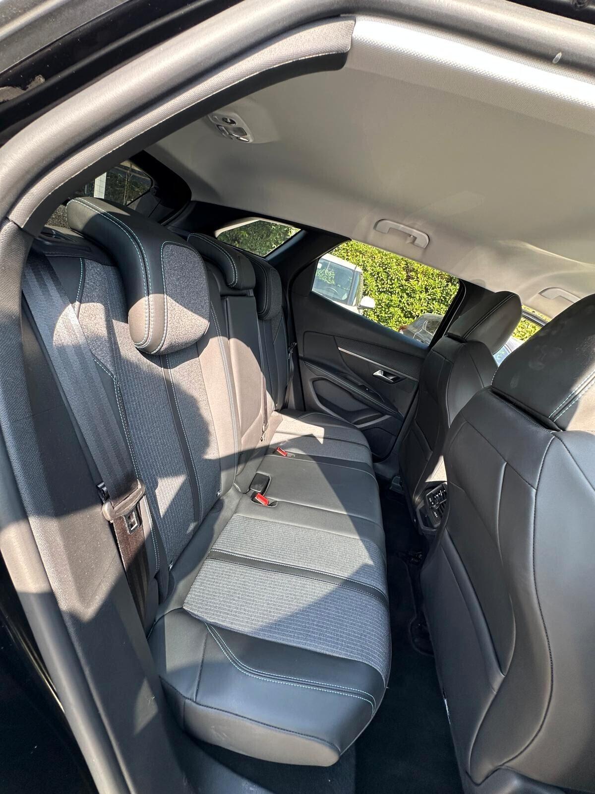 Peugeot 3008 BlueHDi 1.5 HDI 130 Allure 2022 45.000KM