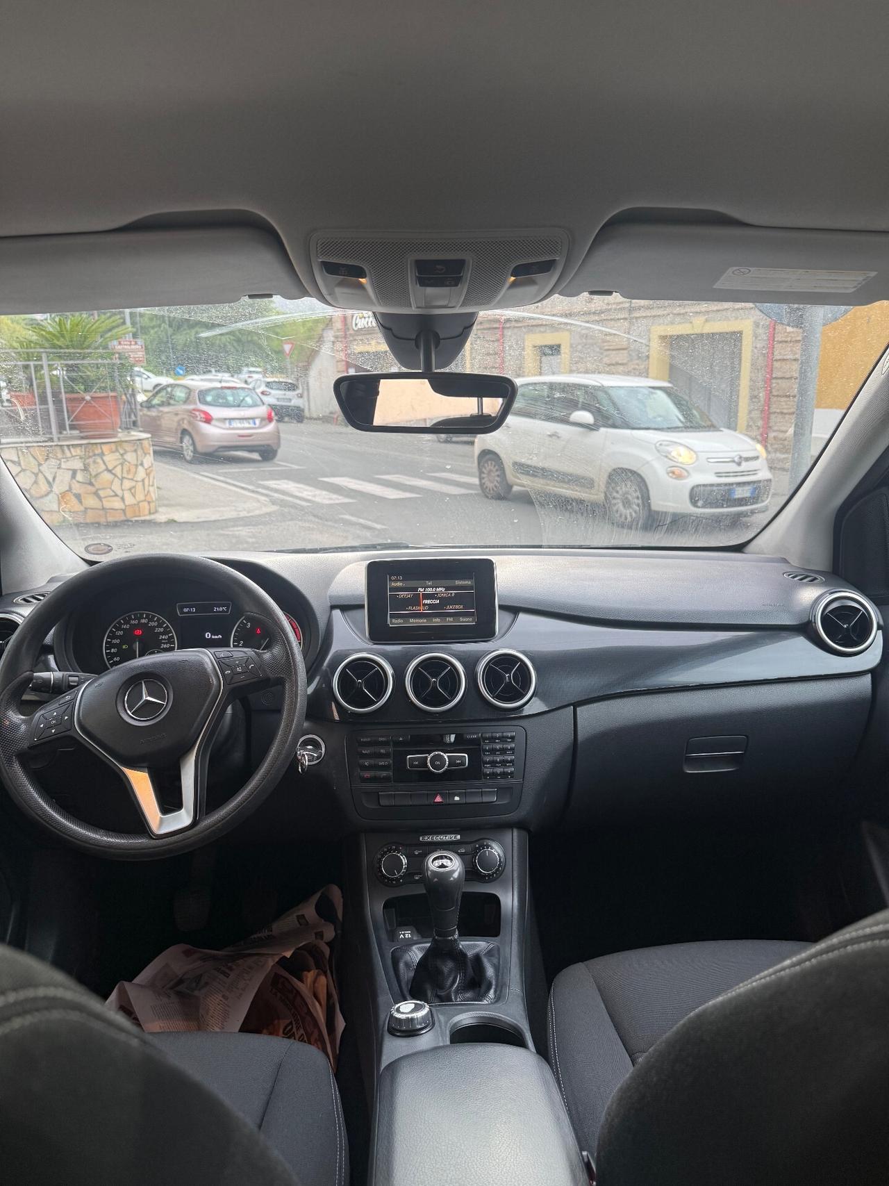Mercedes-benz B 200 CDI BlueEFFICIENCY Premium
