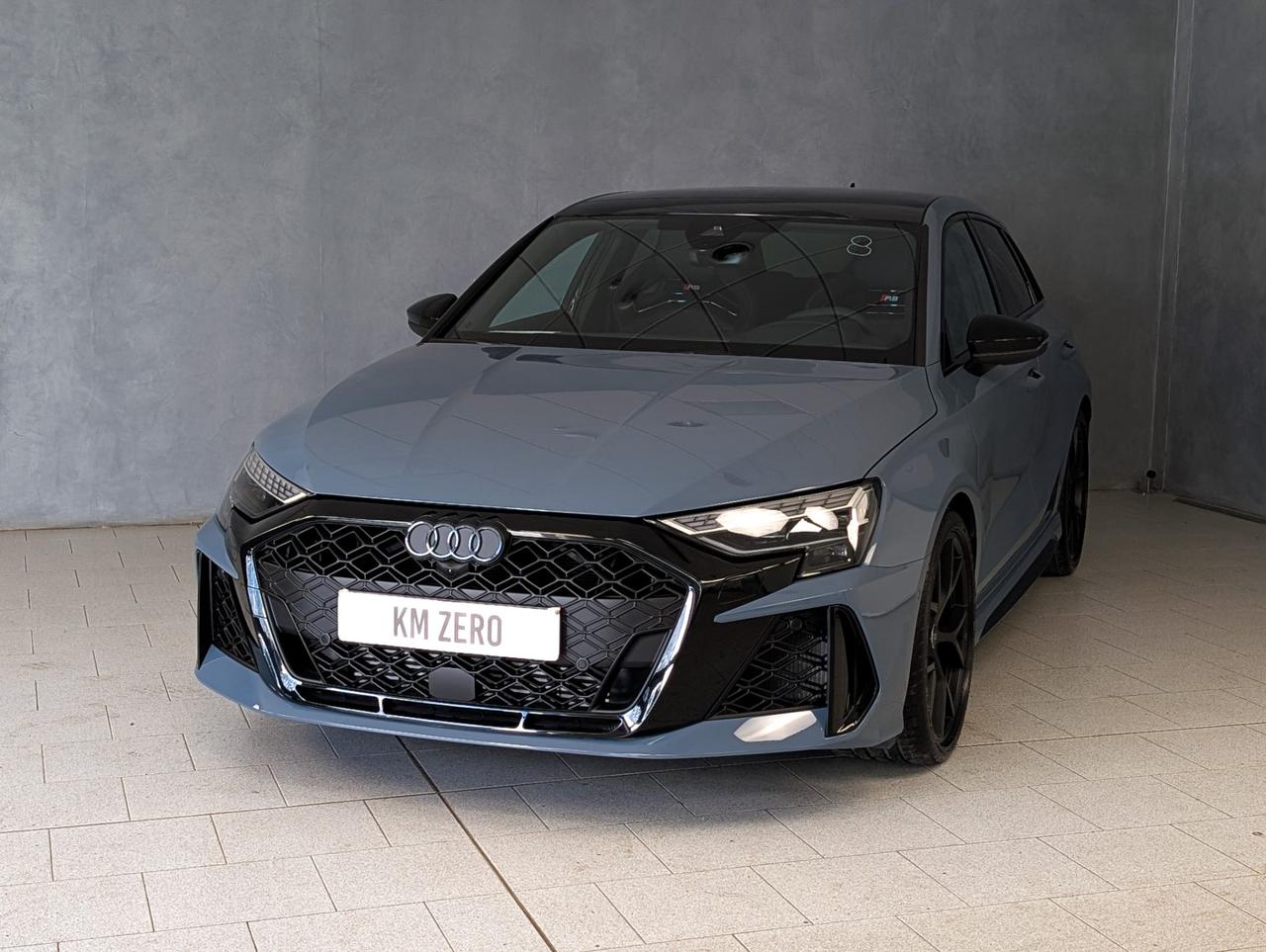 Audi 2.5 TFSI quattro S-tronic