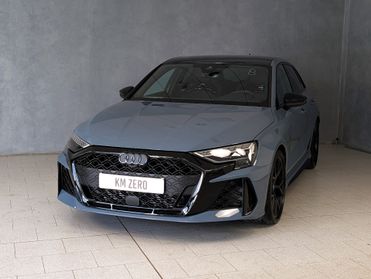 Audi 2.5 TFSI quattro S-tronic