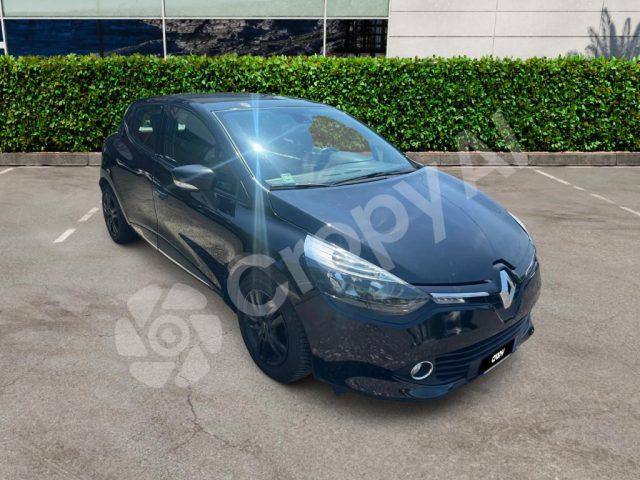 RENAULT Clio 1.5 dCi 8V GANCIO TRAINO