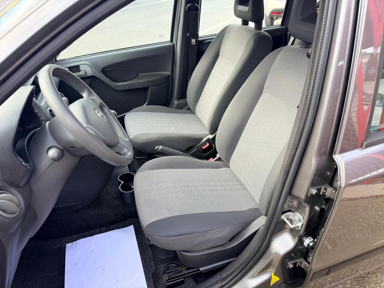 Fiat Panda 1.2 Emotion 2012