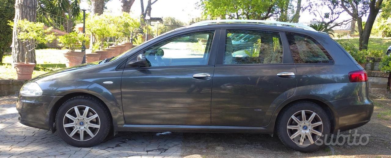 FIAT CROMA 1.9 JTD 16V 150 CV ASI CRS A LIBRETTO