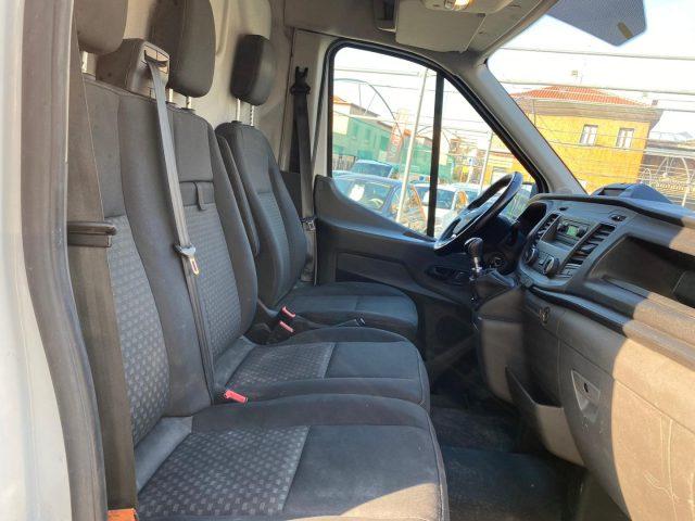 FORD Transit 330 2.0TDCi EcoBlue 170CV L2-H2 Furgone Trend