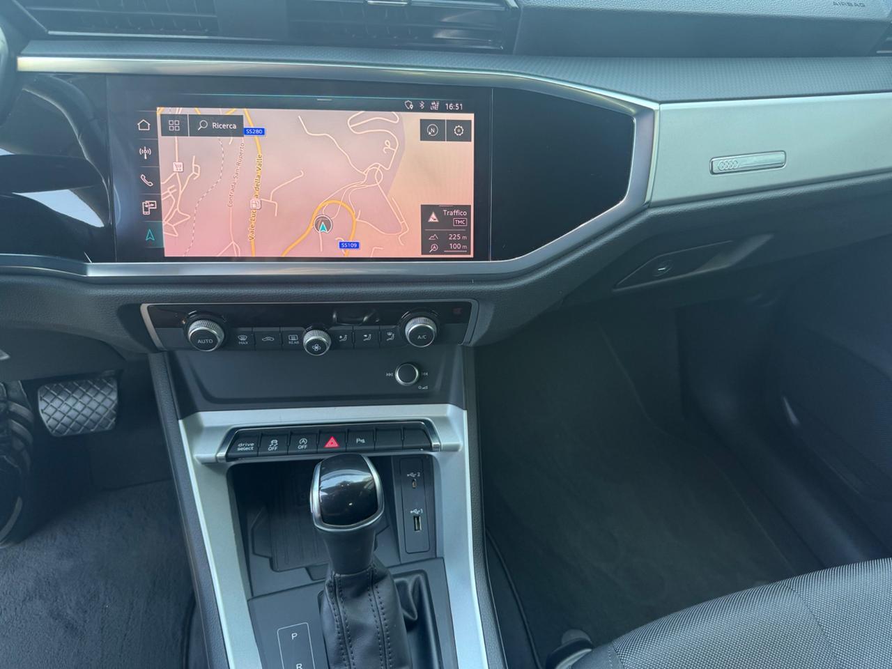 Audi Q3 SPB 35 TDI S tronic Business Plus