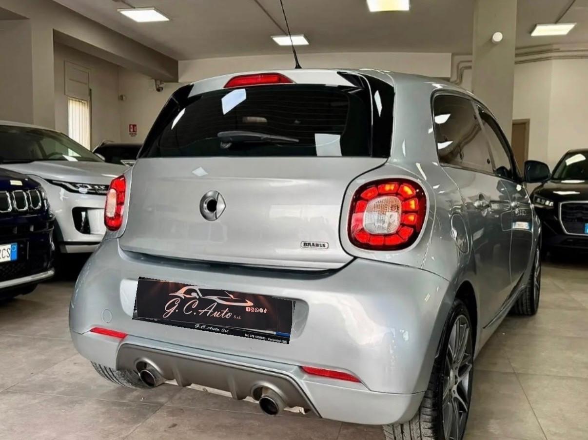 Smart ForFour 1.0 70CV ALLESTIMENTO BRABUS AUTOMATICO