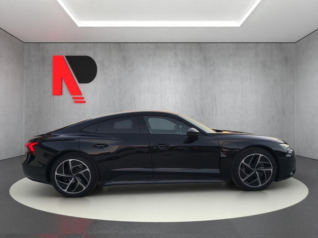 Audi E-tron GT quattro