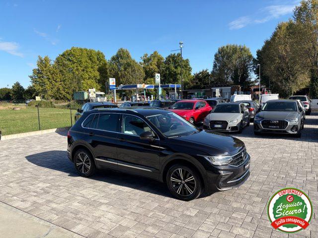 VOLKSWAGEN Tiguan 2.0 TDI SCR Life ANCHE PER NEOPATENTATI
