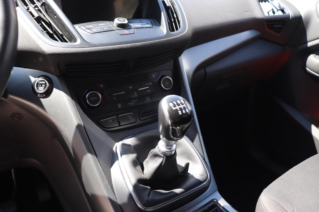 Ford Kuga 2.0 TDCI 120 CV S&S 2WD Powershift Business