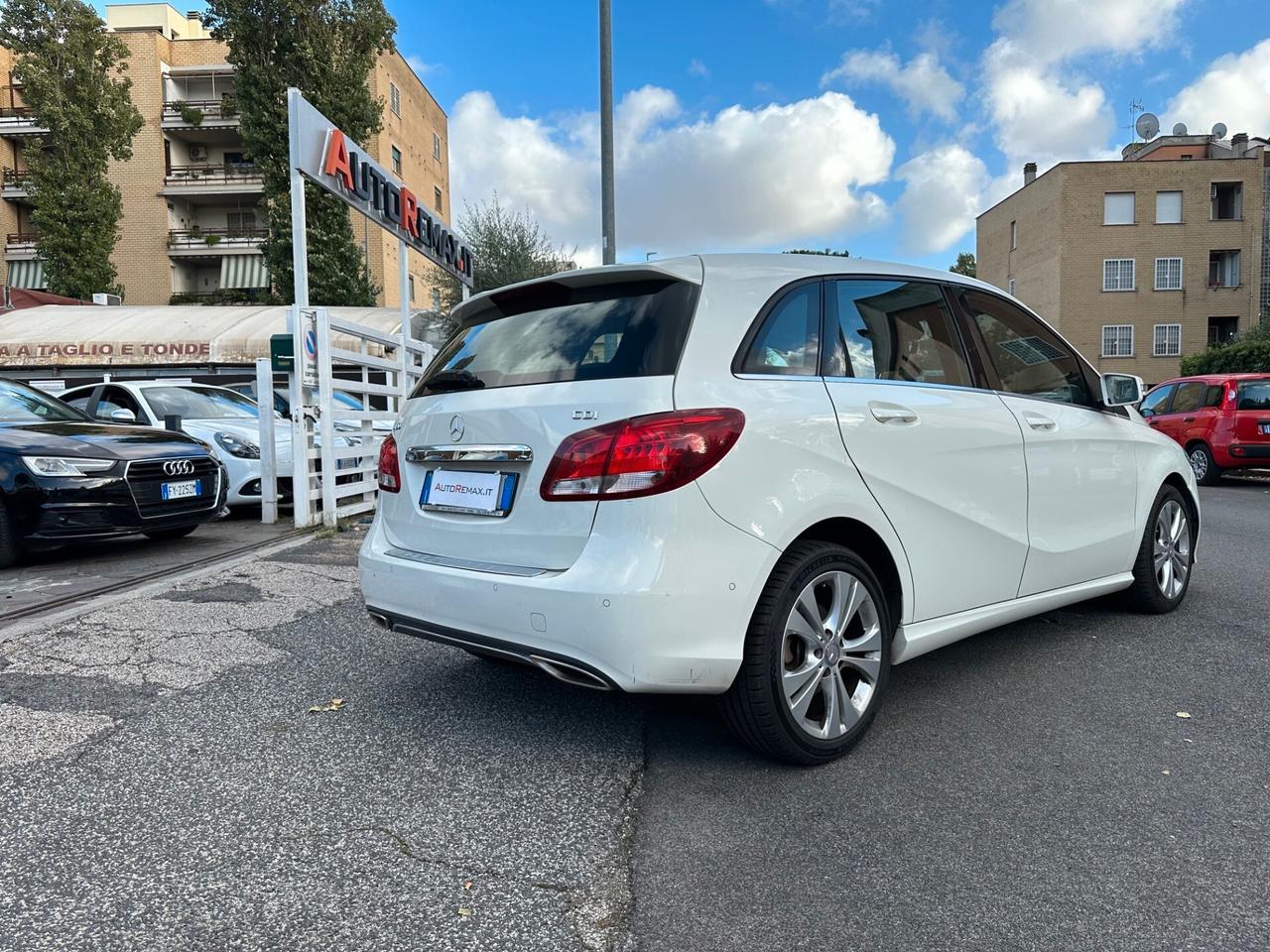 Mercedes-benz B 180 B 180 CDI Automatic Premium