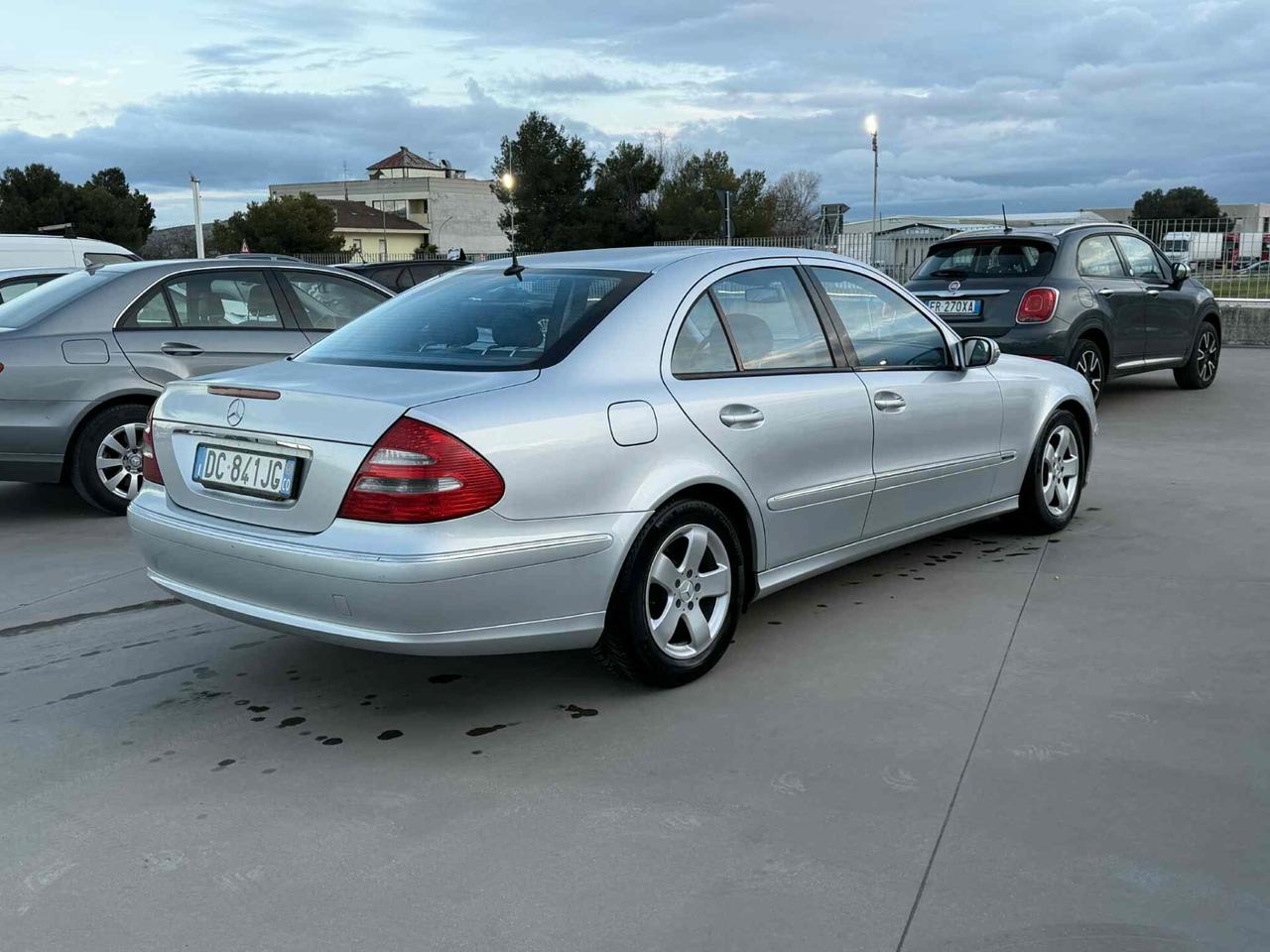 Mercedes-benz E 220 CDI cat Avantgarde