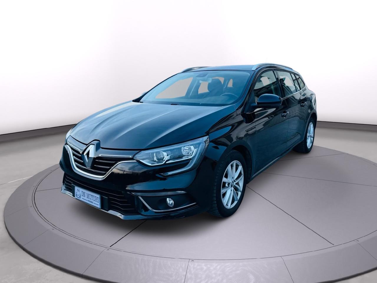 Renault Megane 1.5 dCi 2017 cambio Automatico
