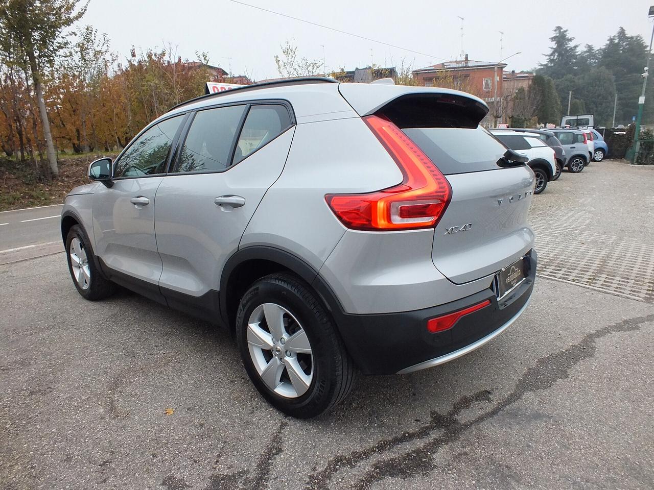 VOLVO XC40 B3 AUTOM.AUTOCARRO N1