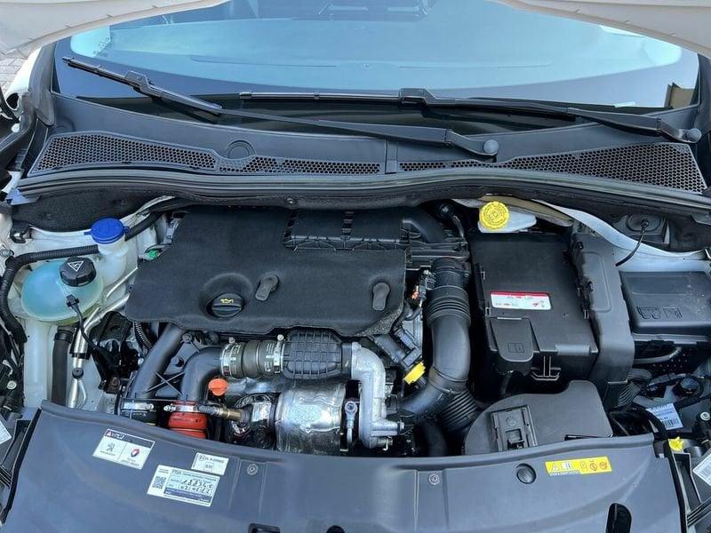 Peugeot 2008 1.6 e-HDi 92 CV Stop&Start Allure