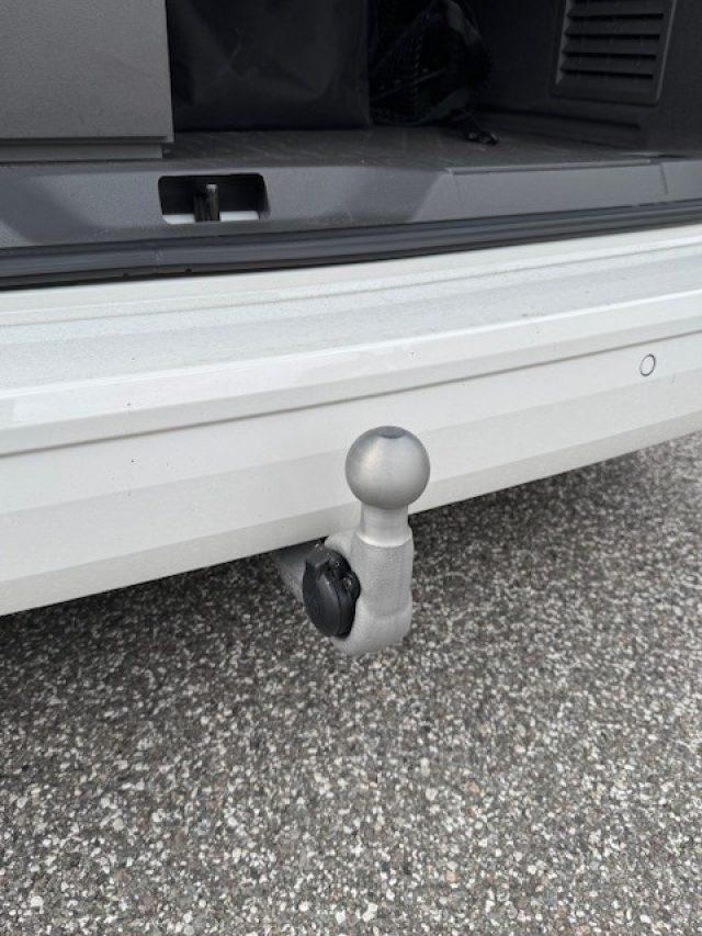 VOLKSWAGEN California T7 2.0 TDI 150 CV DSG Beach Camper Gancio LED