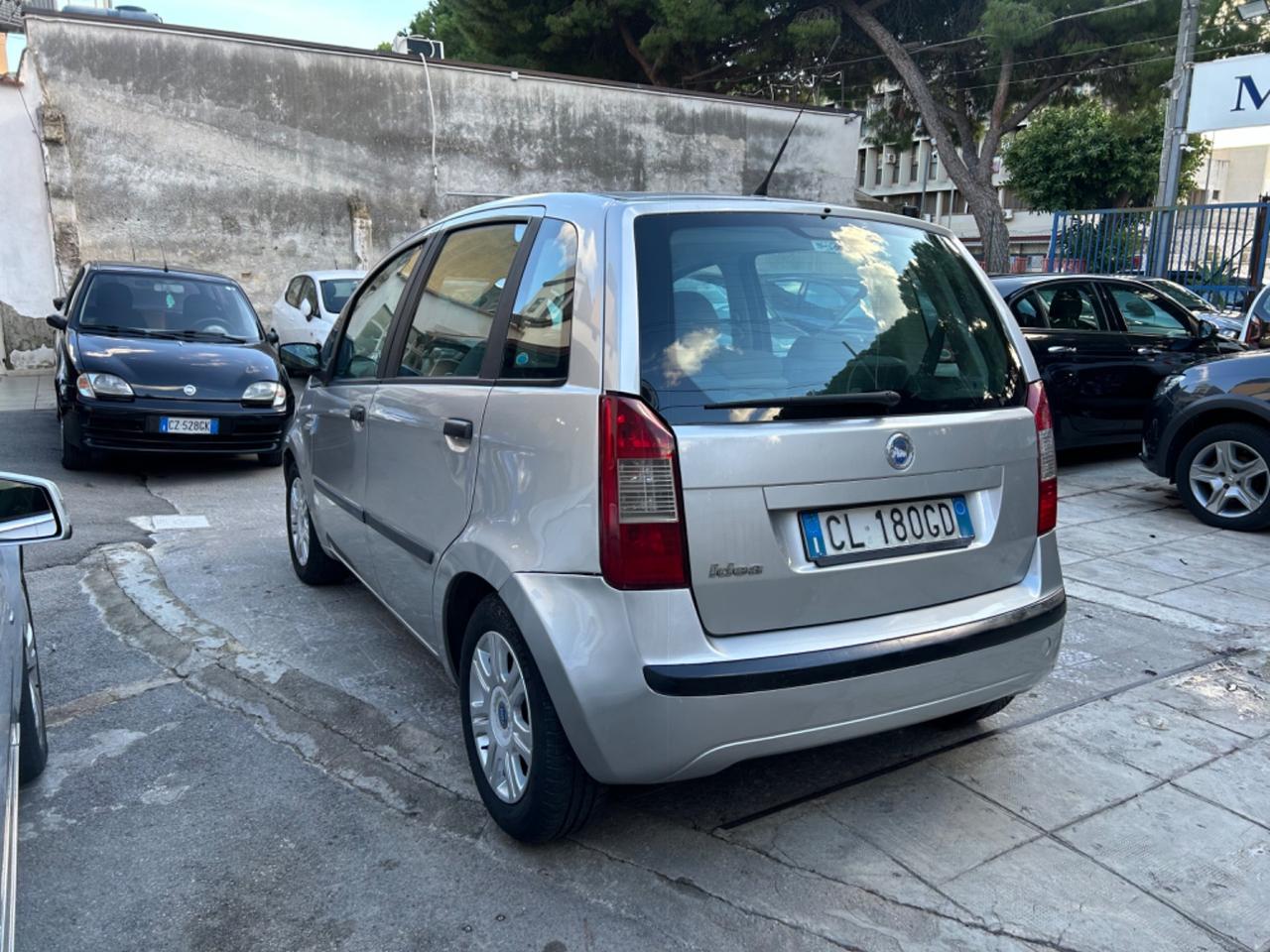 Fiat Idea 1.4 16V Emotion