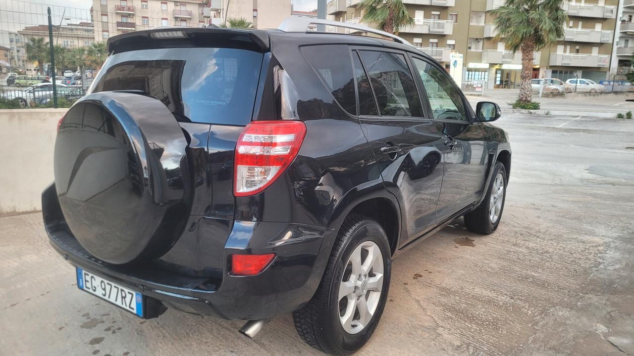 Toyota RAV 4 2.2 D-4D 150 CV Exclusive