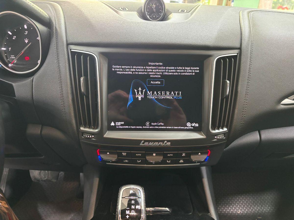 Maserati Levante 3.0 V6 Diesel 250 CV Q4 - AWD Gransport