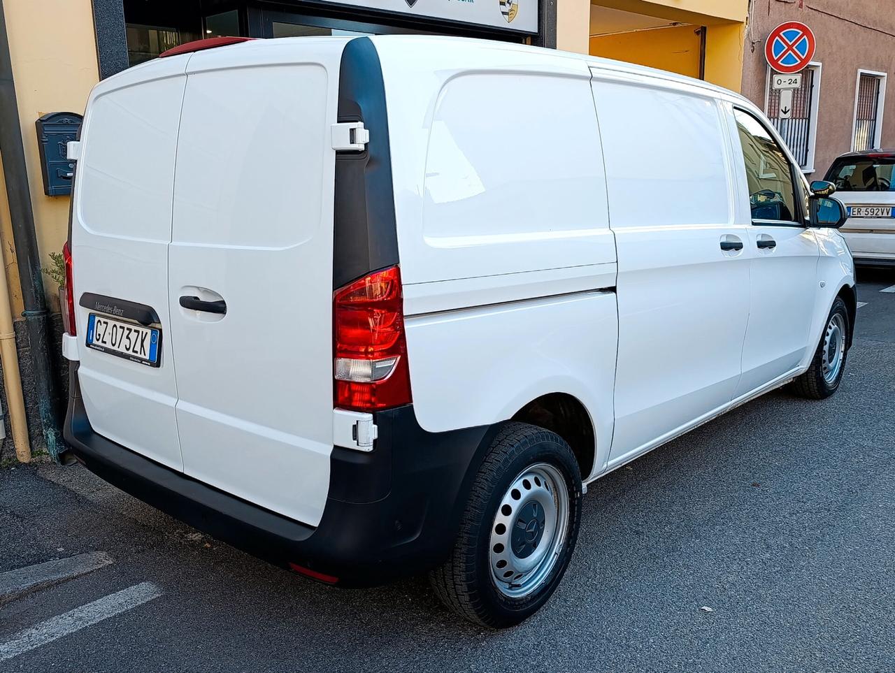Mercedes-benz Vito 1.7 114 CDI Furgone Compact mod 20 Apple car Play