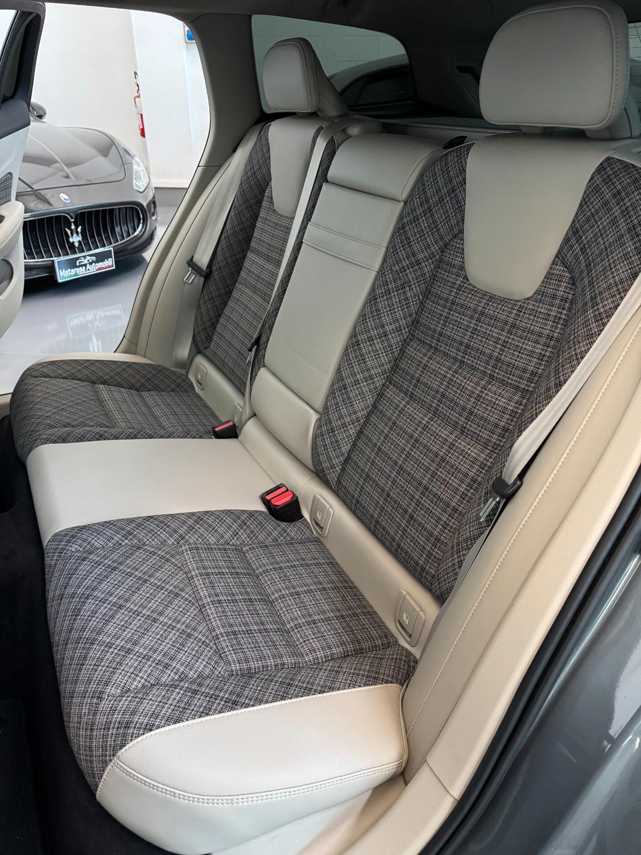 Volvo V60 d3 Business Plus 2.0cc 150cv Tagliandi ufficiali Finanziabile