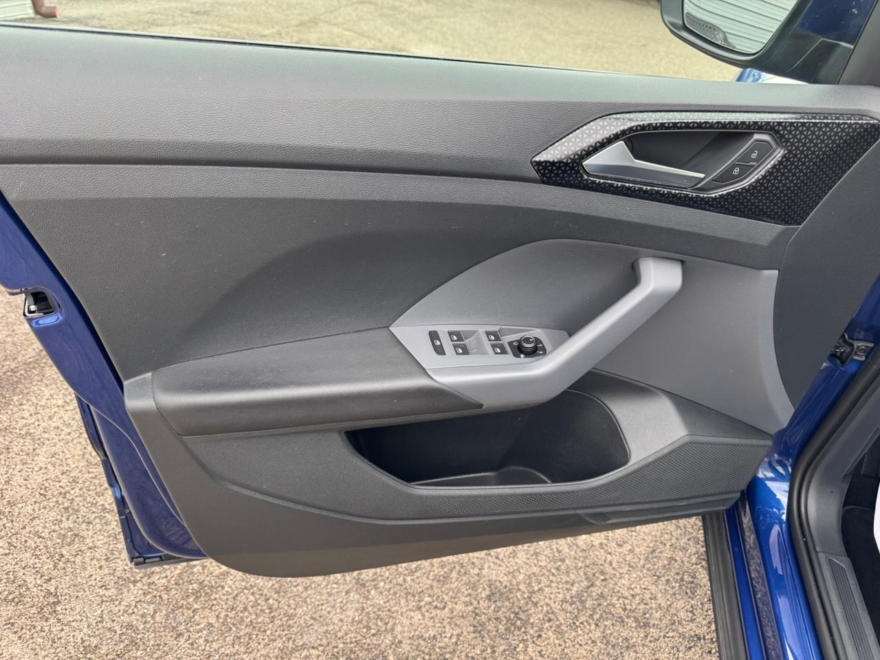 Volkswagen T-Cross 1.0 TSI 110 CV DSG R LINE