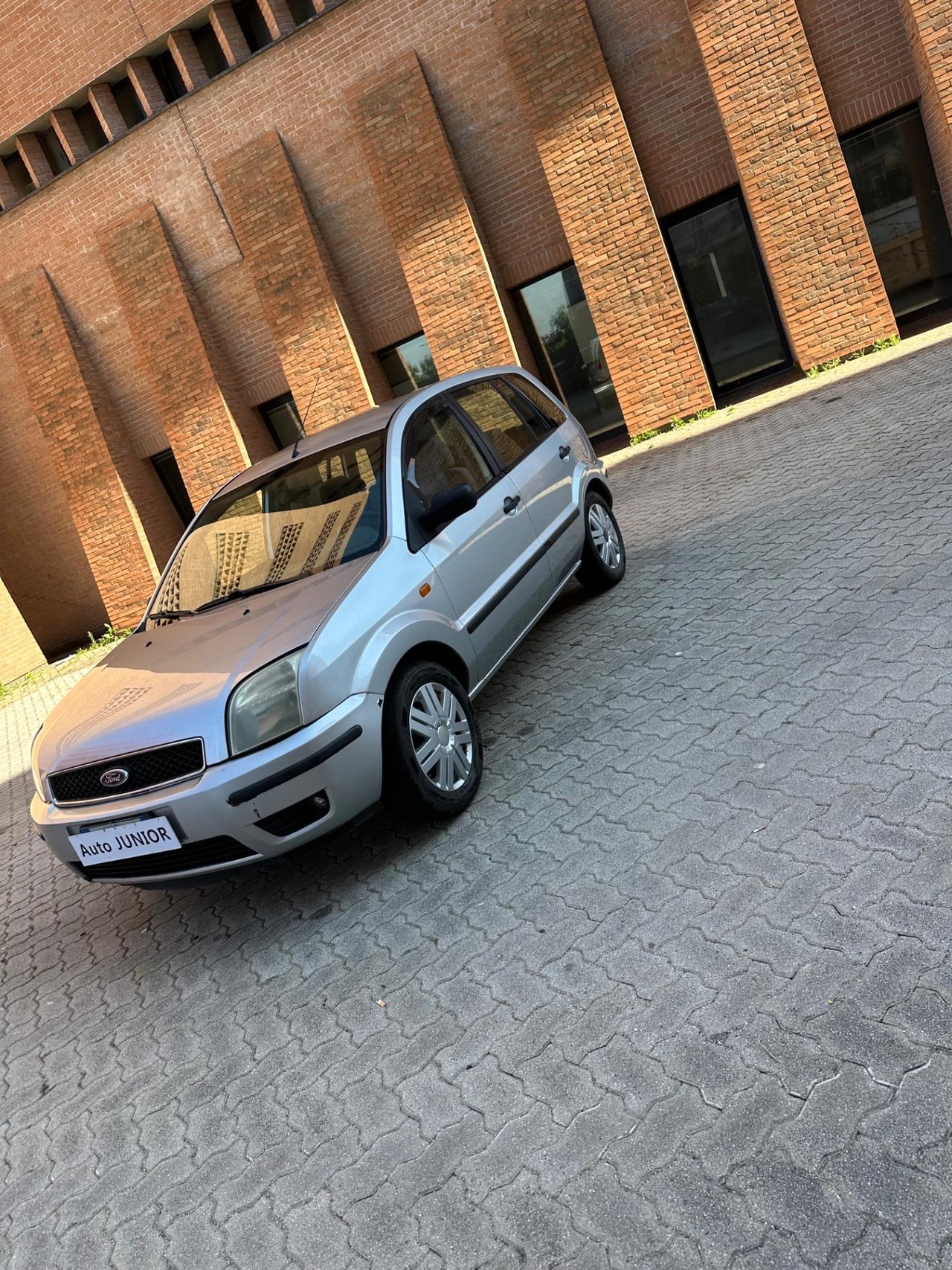 Ford Fusion 1.6 16V 5p. Plus