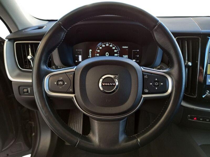Volvo XC60 D4 190 CV Automatica NAVI LED Business