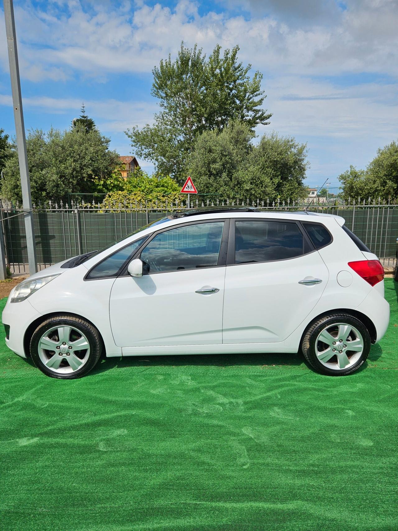 KIA VENGA 1.6 CRDI 115cv ANNO 2010 FULL