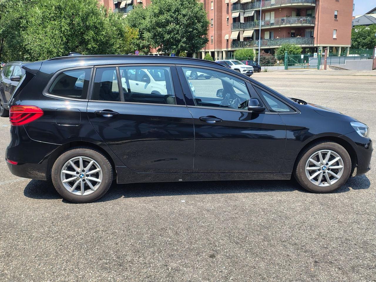 Bmw 218 d Advantage 7 POSTI #11450