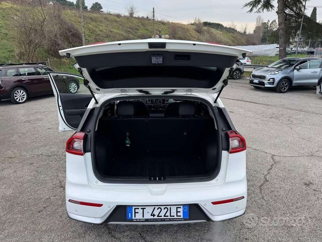 KIA Niro 1.6 GDi DCT HEV Style