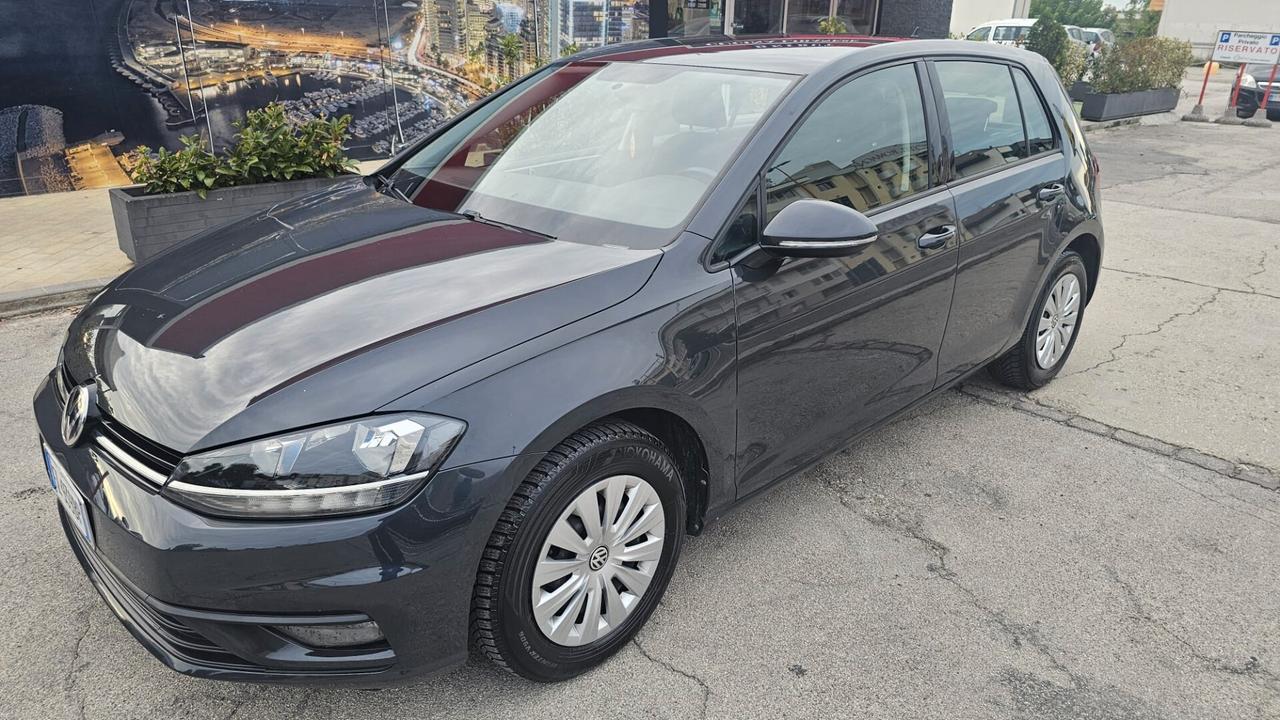 Volkswagen Golf 7 1.6 DIESEL 90 CV NEOPATENTATI