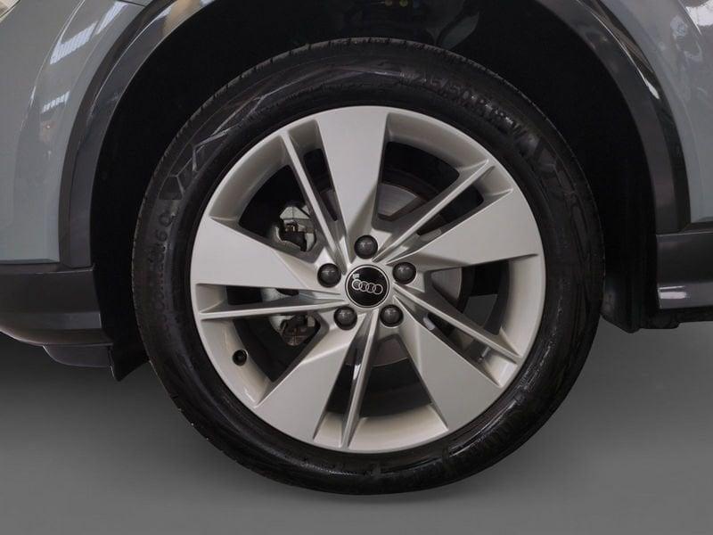 Audi Q2 1.0 30 TFSI BUSINESS