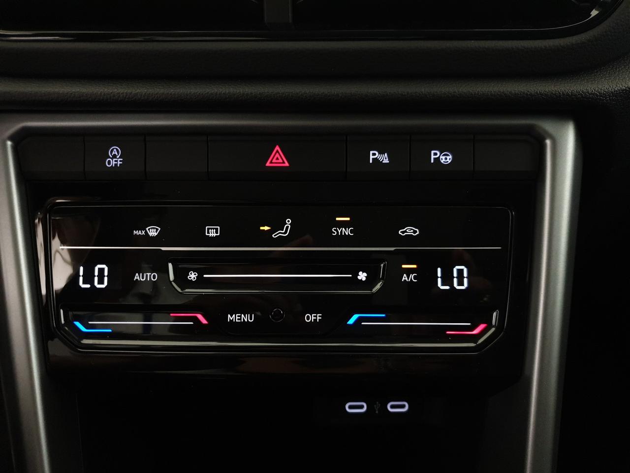 Volkswagen T-Roc 1.5 tsi sport