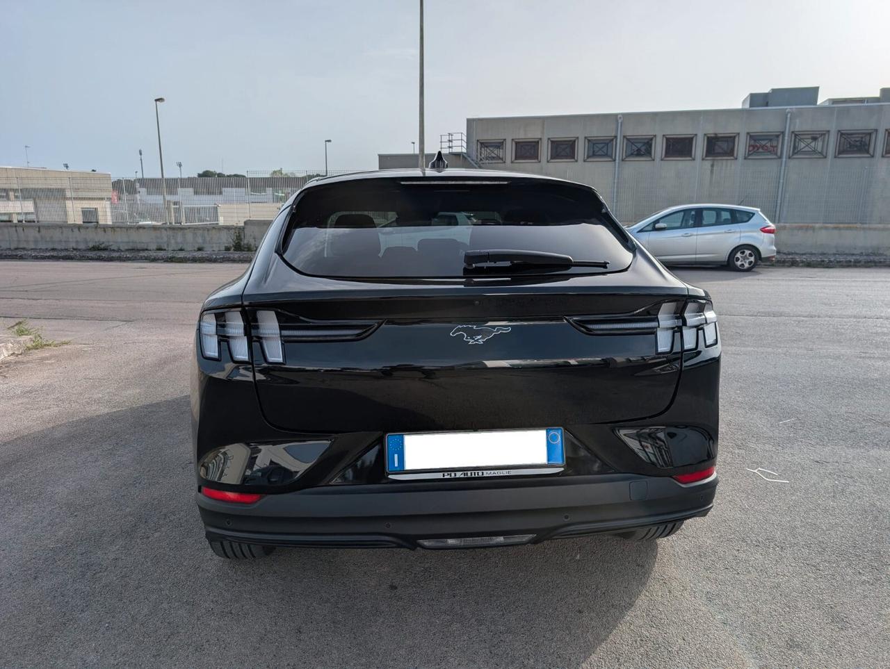 Ford Mustang MACH-E STANDARD RANGE 269cv