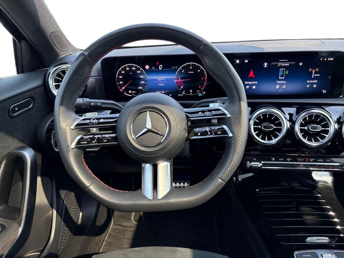 Mercedes-Benz A 180 d AMG Line Advanced Plus auto