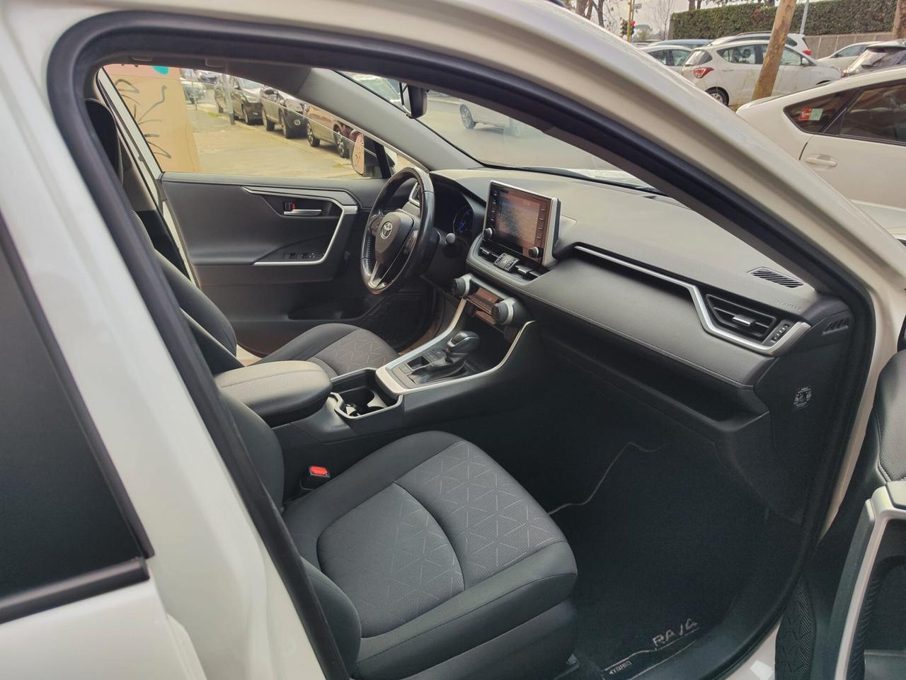 Toyota RAV 4 RAV4 2.5 HV (218CV) E-CVT 2WD Business