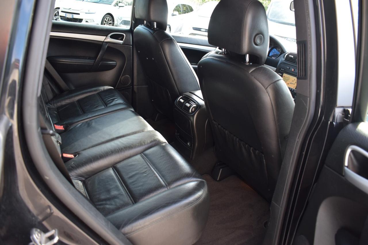 Porsche Cayenne 3.0TDI V6 240cv Tiptronic UNICO PROPRIETARIO IVA ESPOSTA