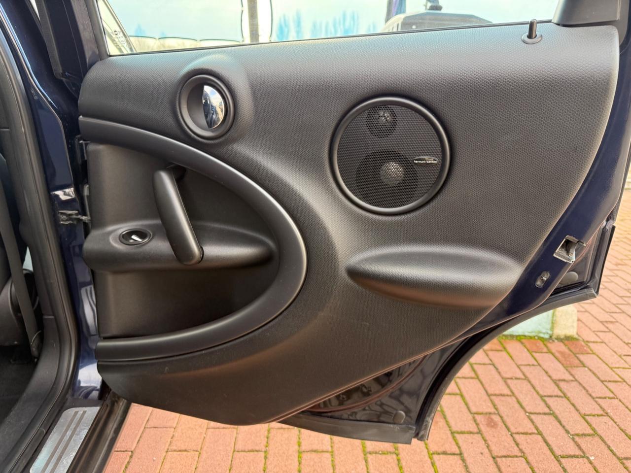 Mini Cooper Countryman 2.0 SD ALL4 X NEOPATENTATI.