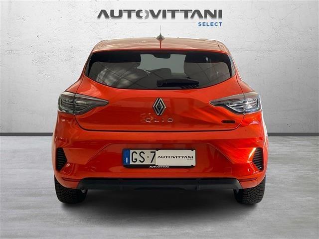 RENAULT Clio 1.6 E-Tech full hybrid Evolution 145cv
