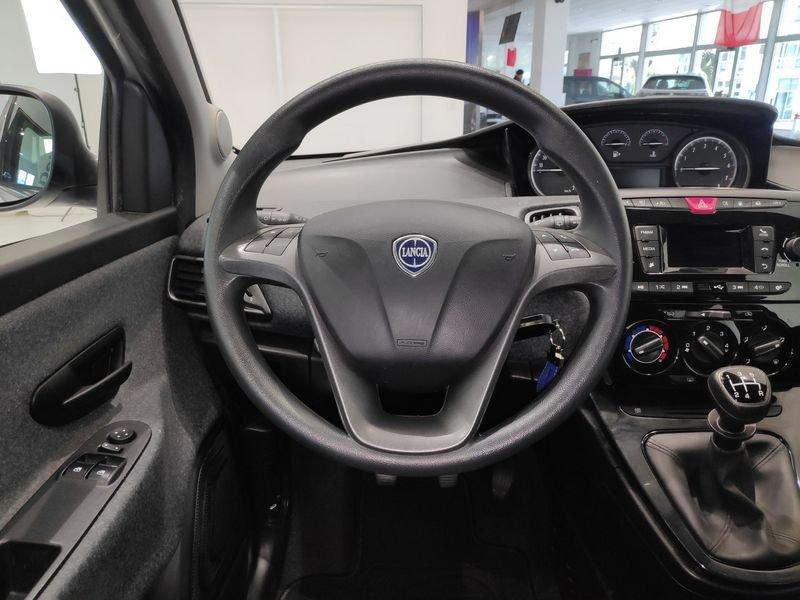 Lancia Ypsilon 0.9 TwinAir 70 CV 5 PORTE Metano Ecochic Elefantino Blu