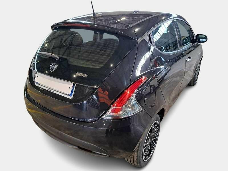 LANCIA YPSILON 1.0 HYBRID 5P