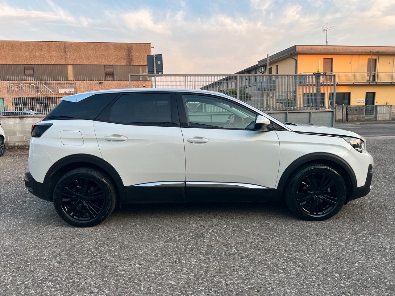 Peugeot 3008 BlueHDi 130 S&S EAT8 Allure