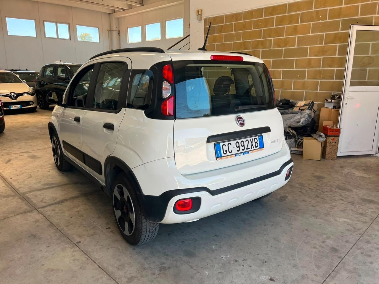Fiat Panda Cross 1.0 FireFly S&S Hybrid