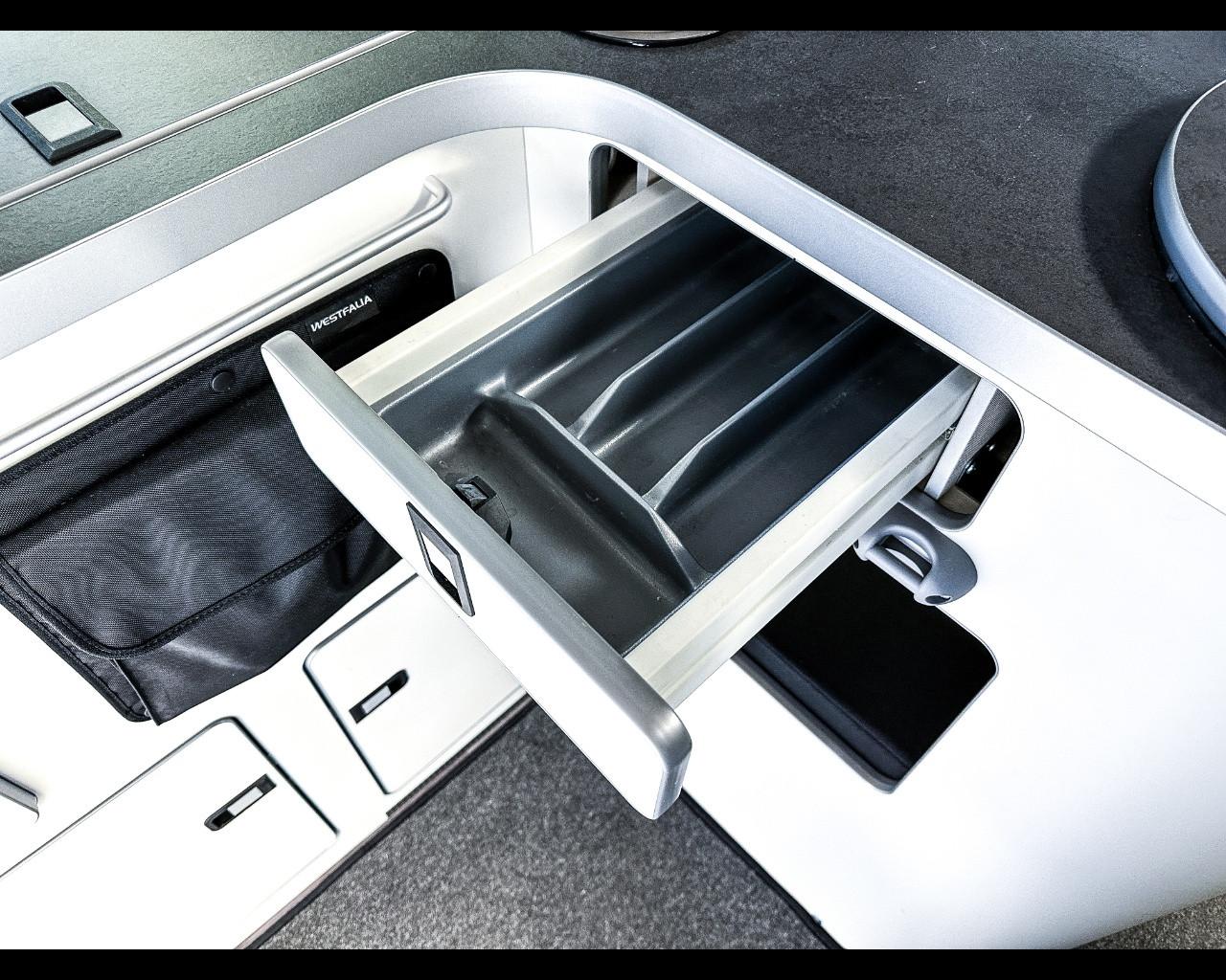 FORD Transit Custom - TRANSIT CUSTOM WESTFALIA NUGGET 320 L1 131 CV