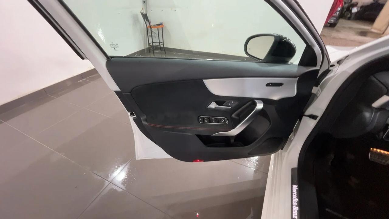 Mercedes-benz A 200 d Automatic AMG Line Premium