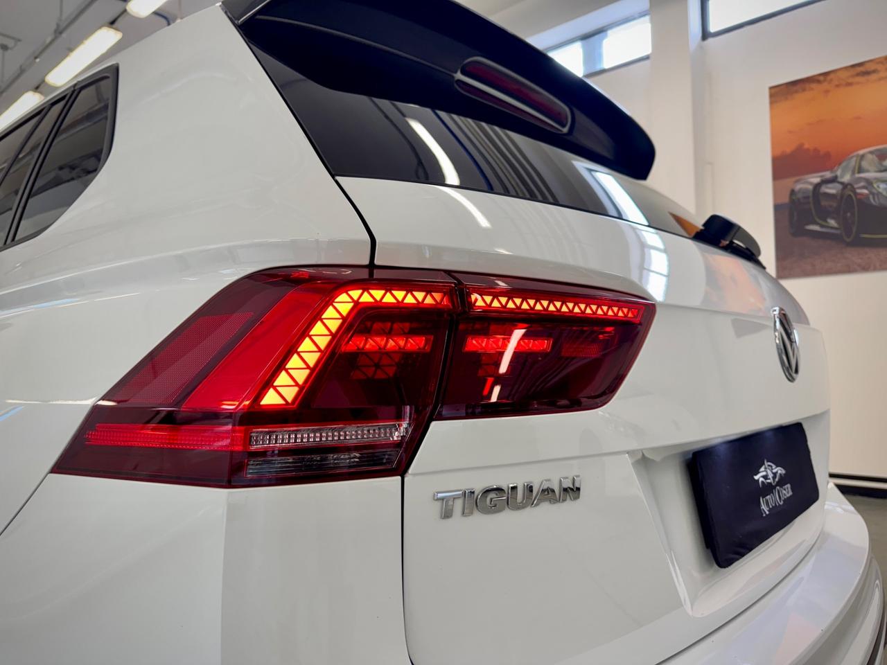 Volkswagen Tiguan R- Line - DSG - FULL - SOLO 80.000 KM